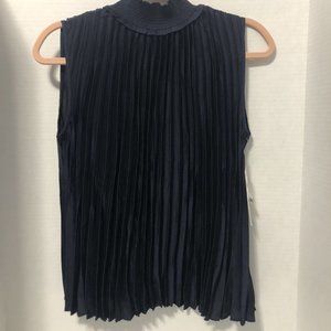 nanette lepore navy top flowly sleeveless top keyback hole size small s smocked